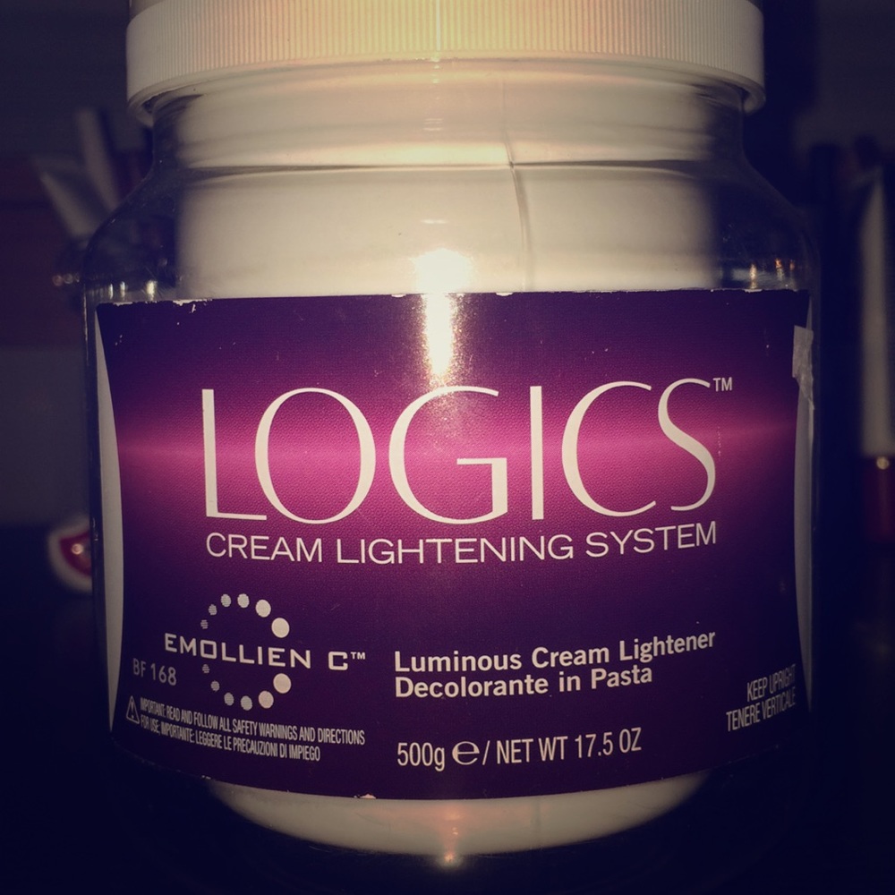 LOGICS Luminous Cream Lightener